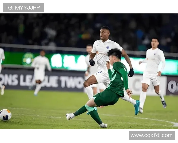 亚冠激战上巷对决悉尼球队全力争胜展现亚洲足球魅力